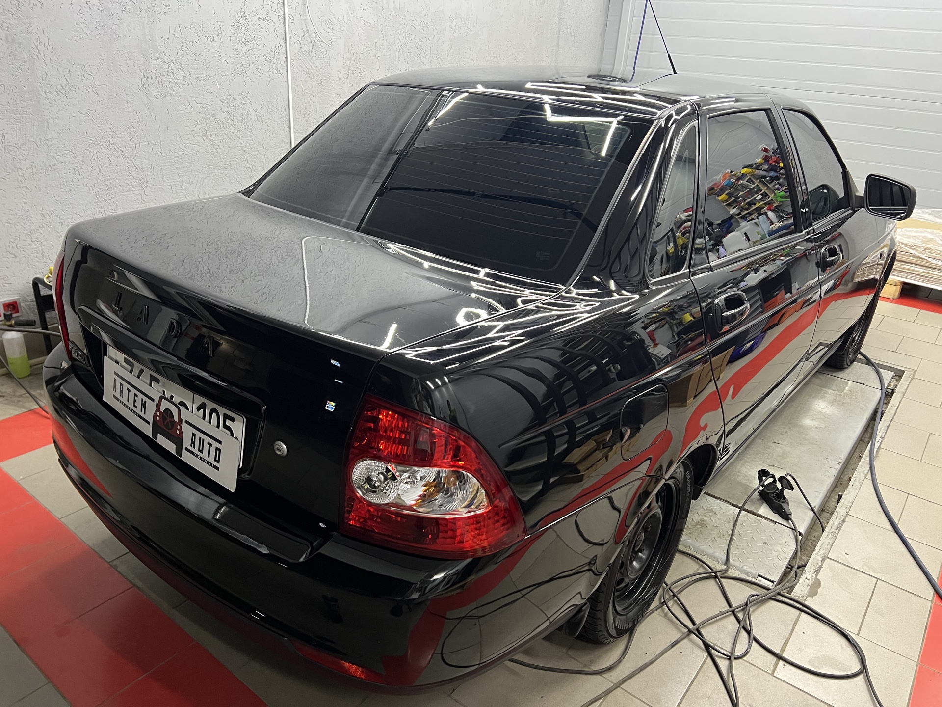 Полировка кузова Lada Priora